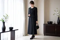 しまむらの喪服ロングスカートは買える？価格・サイズ・在庫の注意点